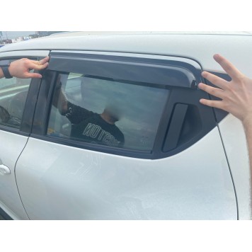 Дефлектори вікон Nissan Juke 2010-2018 накладні (DEFL) Q2-1